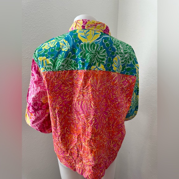 Lilly Pulitzer Button Up Top - Picture 5 of 9